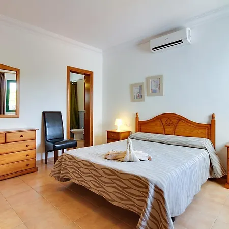 Maciot- Three-bedroom Βίλα