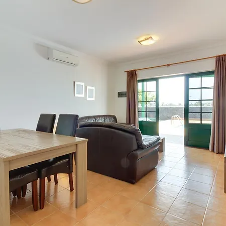 Βίλα Maciot- Three-bedroom *